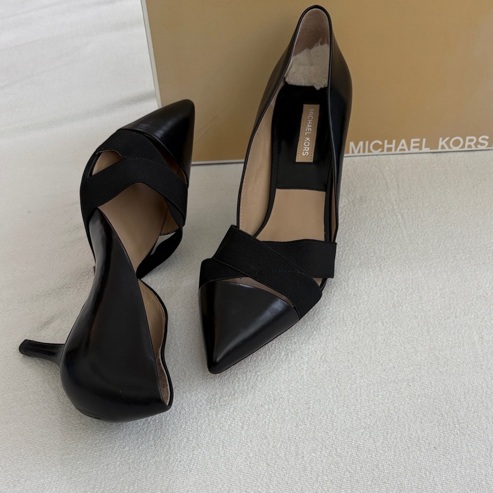 Michael Kors Black Pointed Toe Crisscross Kitten Heels